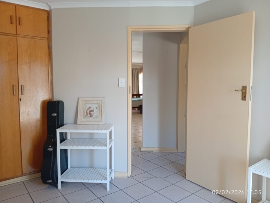 2 Bedroom Property for Sale in Heuwelsig Free State